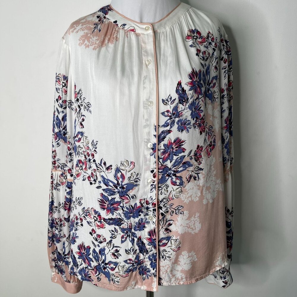 Kaari Women's White Blue Floral Long Sleeve Button Down Blouse Size XL